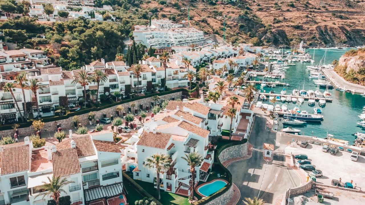 Apartamentos Marina Villages La Herradura  Kültér fotó